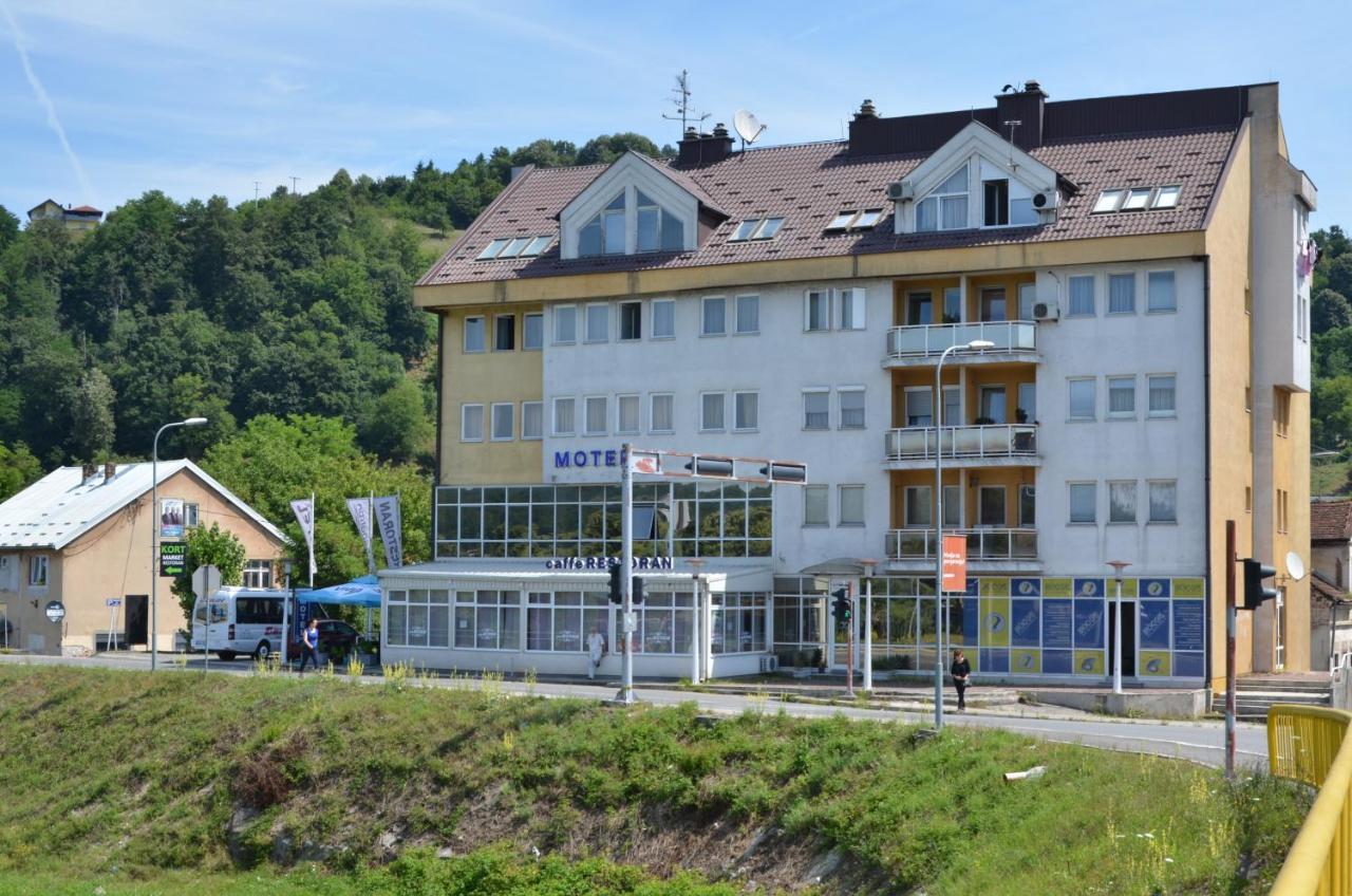 Motel New Sanatron Bosanski Novi Kültér fotó