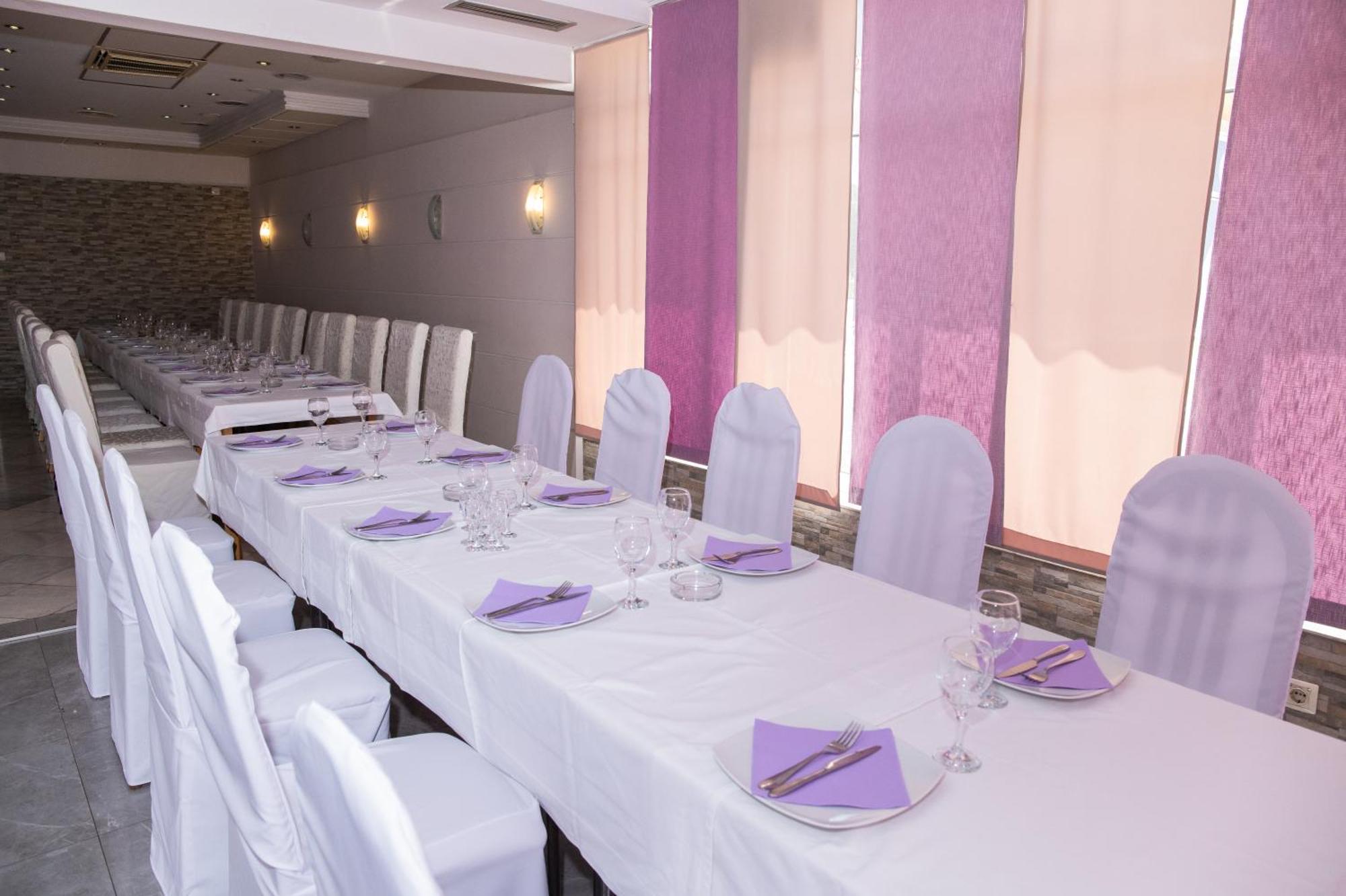 Motel New Sanatron Bosanski Novi Kültér fotó